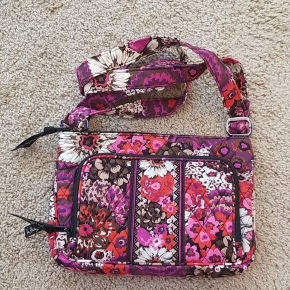 VERA BRADLEY Pink Multi Print Zippered Bag - Picture 1 of 8